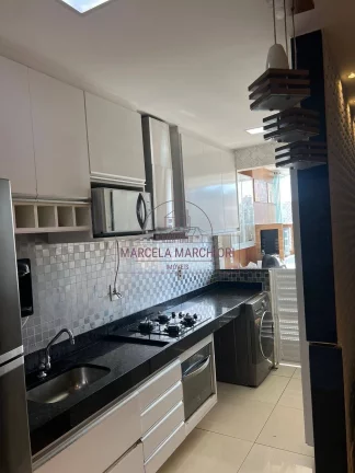 Imagem Apartamento de 3/4 com suíte e Closet, varanda com cortina de vidro
