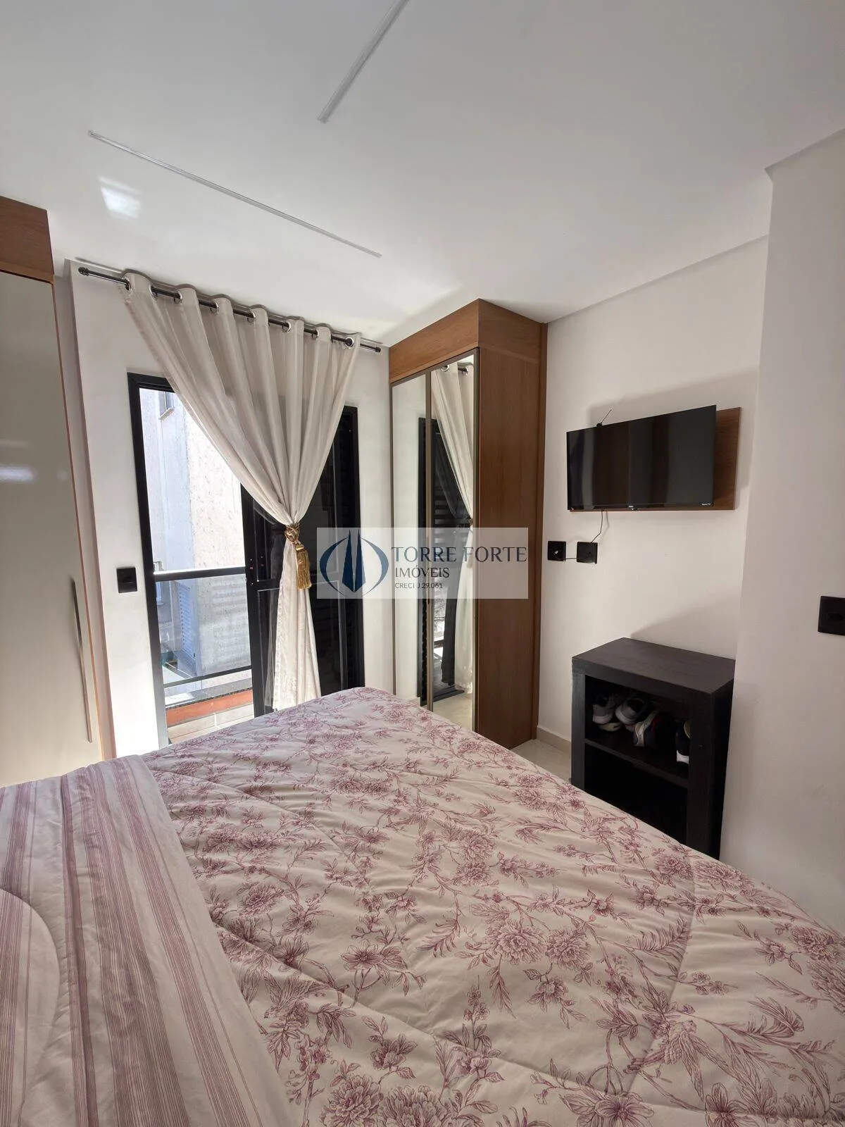 Imagem Maravilhoso sobrado 180 m² 3 dormitórios sendo 1 suíte 2 vagas, Vl. Matilde
