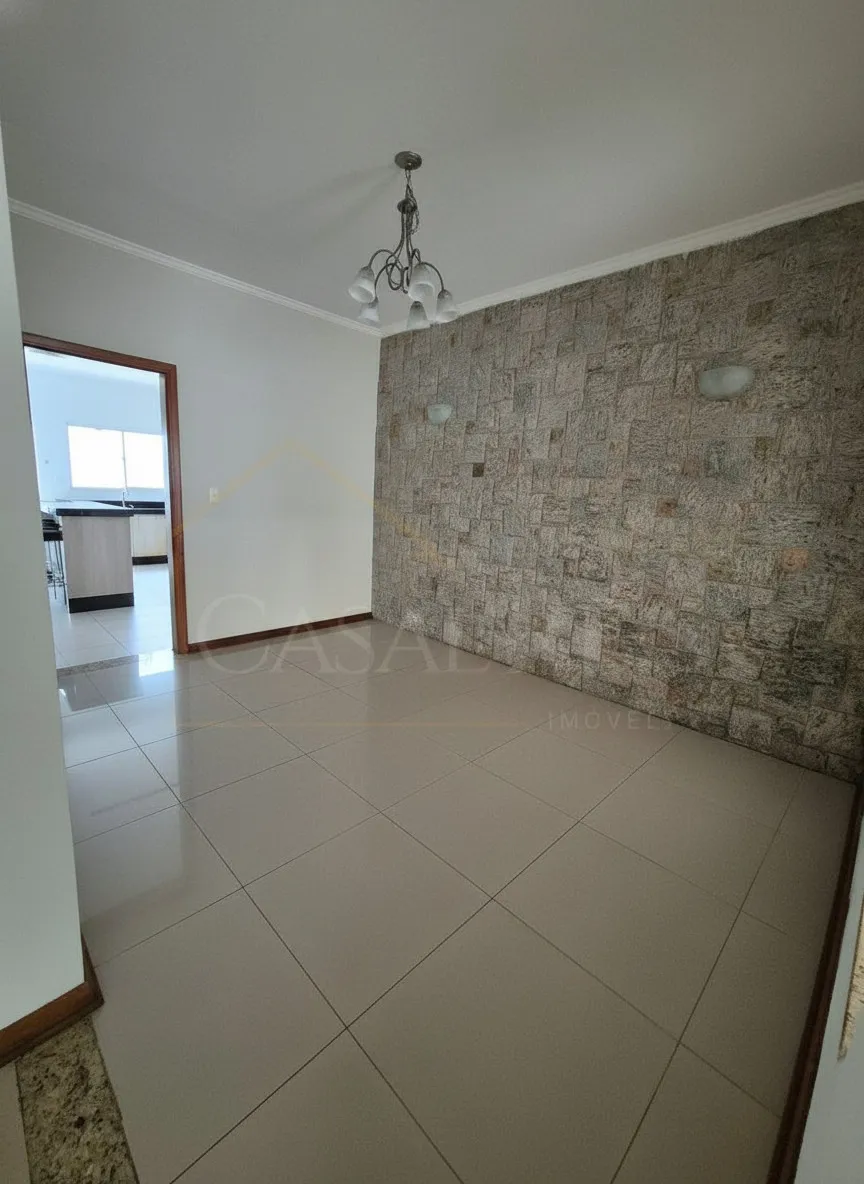 Imagem Casa 3 quartos à venda em Jardim Centenário, Poços de Caldas