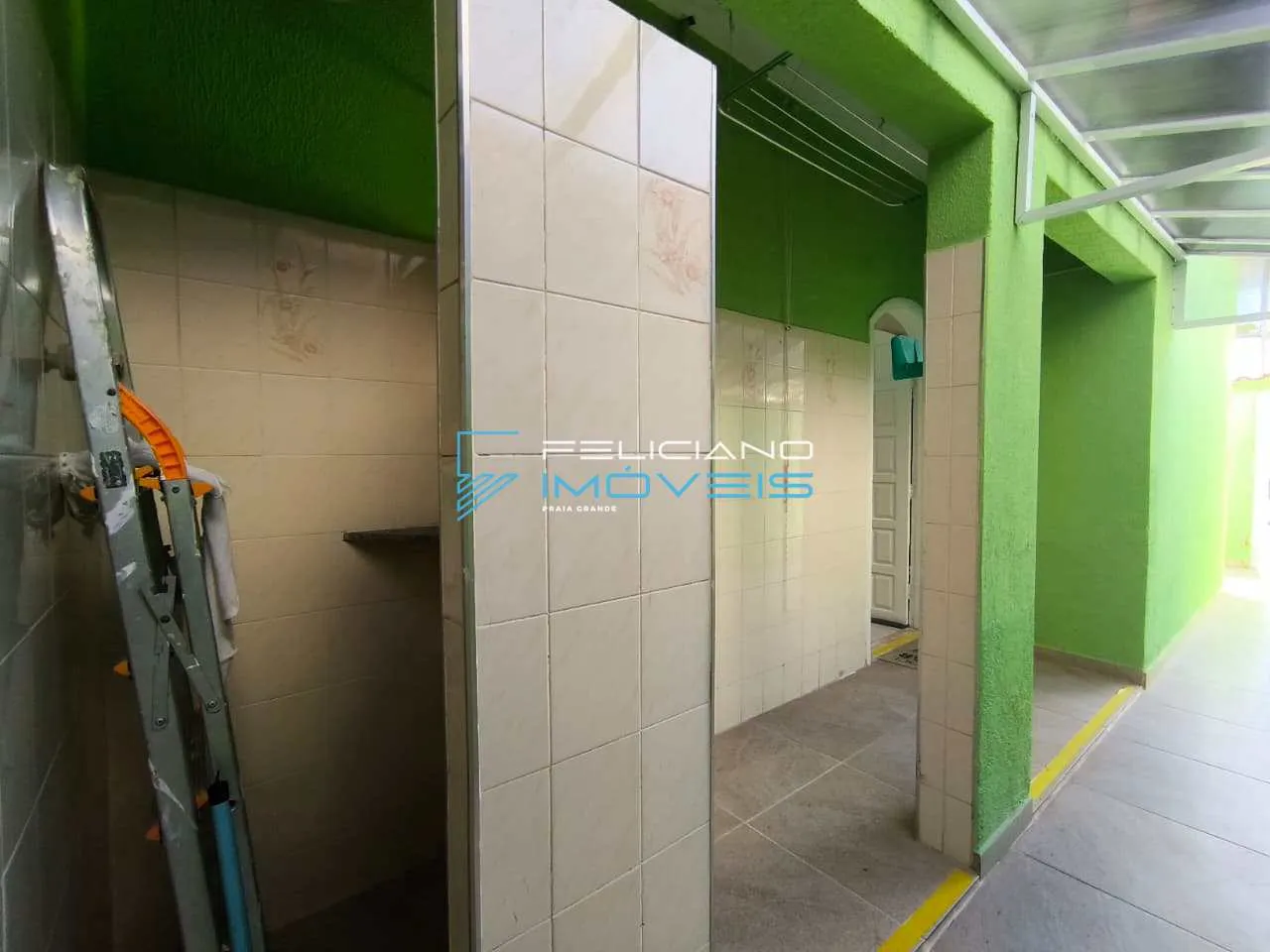 Imagem Casa com 2 quartos, Flórida, Praia Grande - R$ 650 mil, Cod: 7476