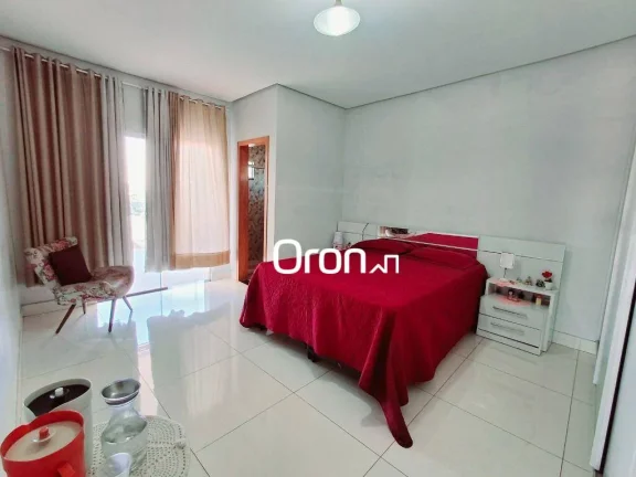 Imagem Sobrado à venda, 232 m² por R$ 899.000,00 - Setor Perim - Goiânia/GO