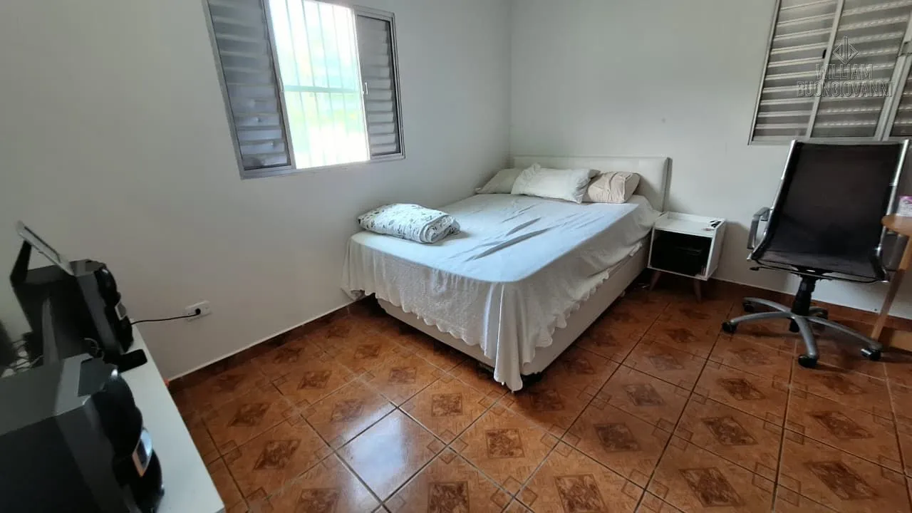 Imagem Sobrado 4 dormitórios com piscina em Mongaguá