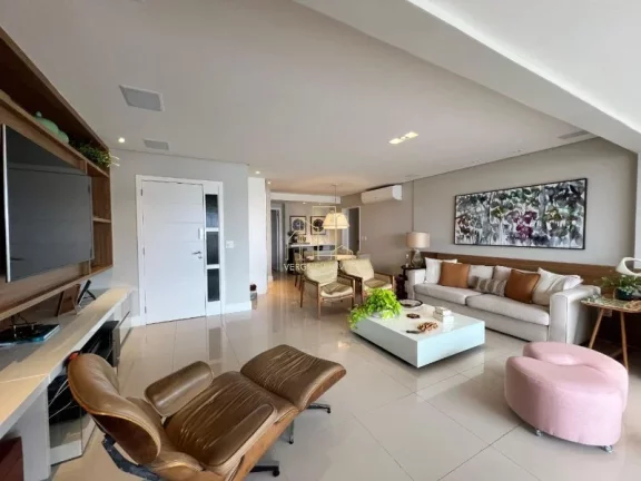 Imagem Apartamento com 3 Suítes de Alto Padrão à Venda em Armação | Vista Mar