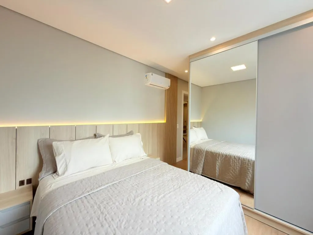 Imagem Apartamento 2 Dormitórios - Bairro Navegantes