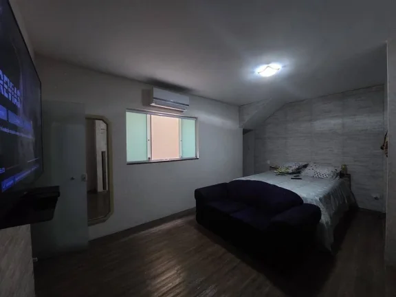 Imagem Sobrado com 3 Dormitorios sendo 3 Suites e 2 Vagas de Garagens