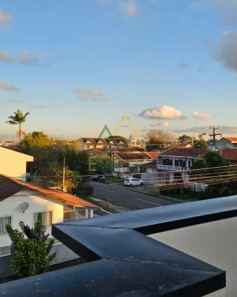 Imagem Sobrado Alto Padrão com Terraço no Cajuru