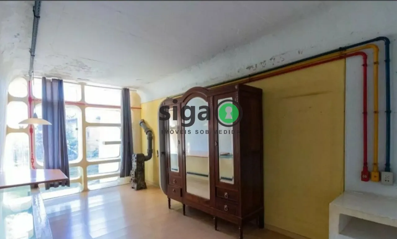 Imagem Casa em Rua fechada a venda na Granja Julieta com 4 quartos