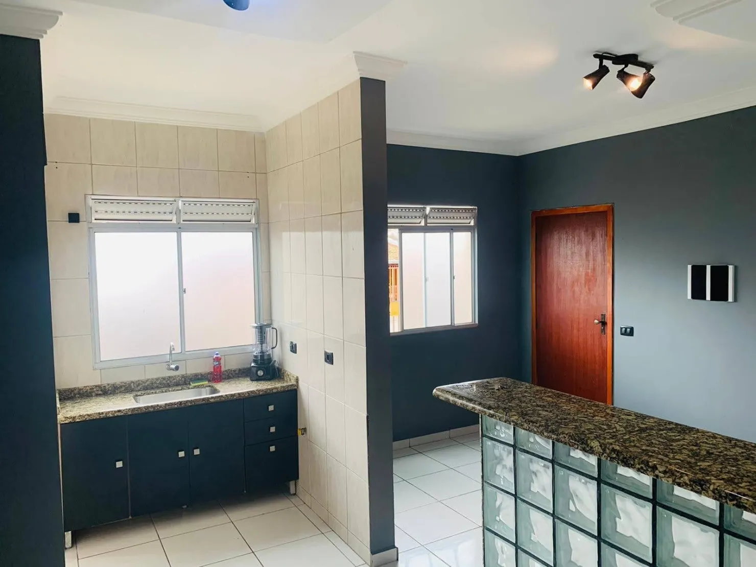 Imagem Apartamento à venda 2 Quartos, 2 Vagas, 55M², Residencial Mombaça, Pindamonhangaba - SP | Edificio Celeste