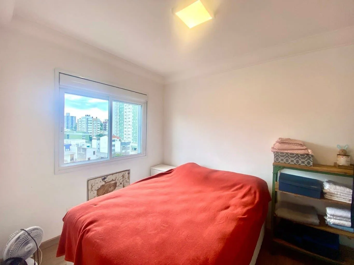 Imagem Apartamento de 2 dormitorios à venda em Santana, Porto Alegre.