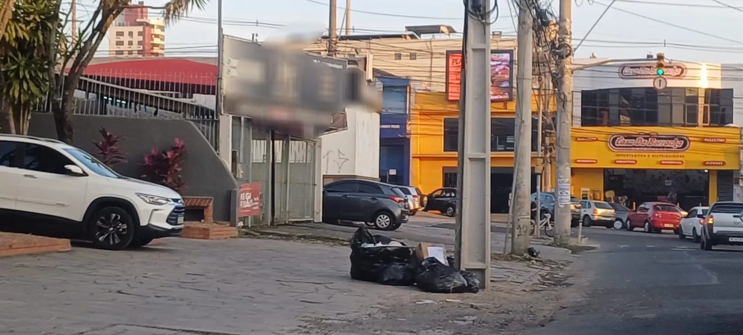 Imagem Terreno para Venda - 0m², 0 dormitórios, Sarandi