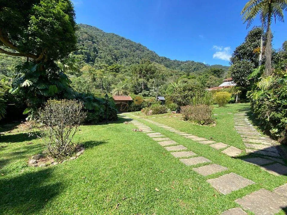 Imagem Casa para Venda em Teresópolis / RJ no bairro Granja Guarani