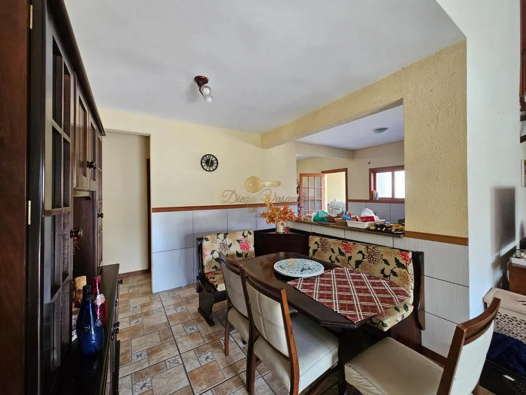 Imagem Casa em Condomínio para Venda em Teresópolis / RJ no bairro Vargem Grande