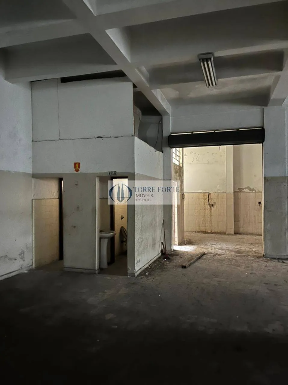 Imagem Prédio comercial com 802 m² dividido em 3 pisos na Vila Formosa