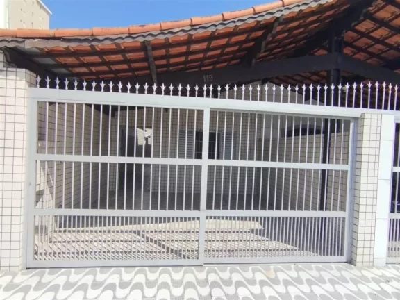 Imagem Casa à Venda em Maracanã, Praia Grande - SP