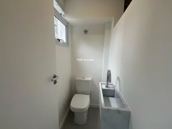 Imagem Apartamento à venda em Moema, com 2 quartos, 2 banheiros, 1 vaga de garagem, 80m² de área.