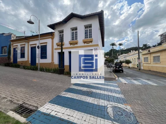 Imagem Casa à venda, 450 m² por R$ 2.250.000 - Centro - Socorro/SP