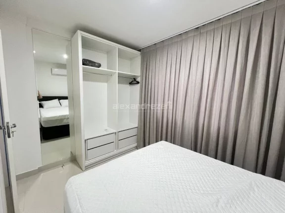 Imagem Lindo Apartamento 3 dormitórios próximo a praia de Bombas