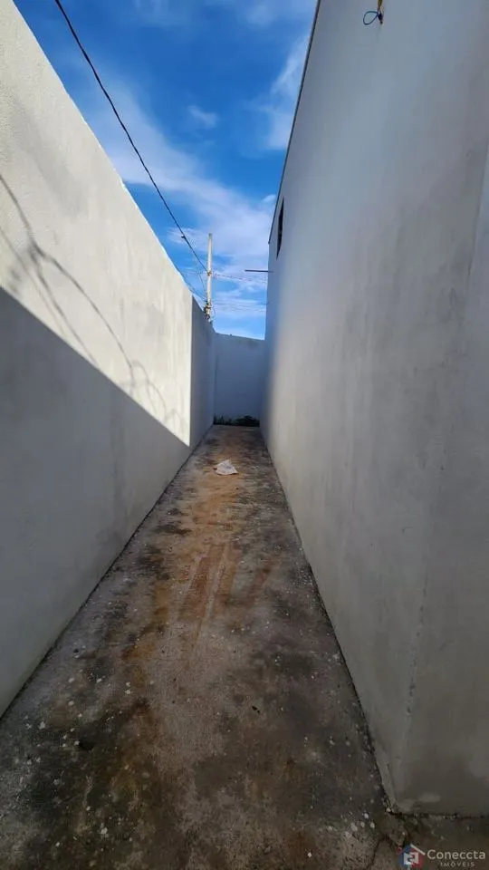 Imagem Casa com 3 dormitórios à venda, 63 m² por R$ 270.000,00 - Sorriso - Patos de Minas/MG