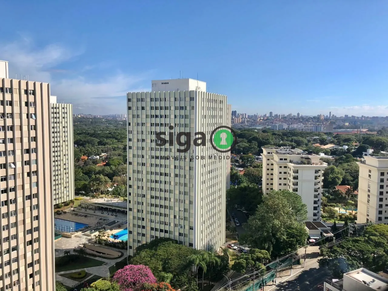 Imagem COBERTURA ESPETACULAR À VENDA NO ALTO DE PINHEIROS - VISTA PARA O PARQUE VILLA LOBOS