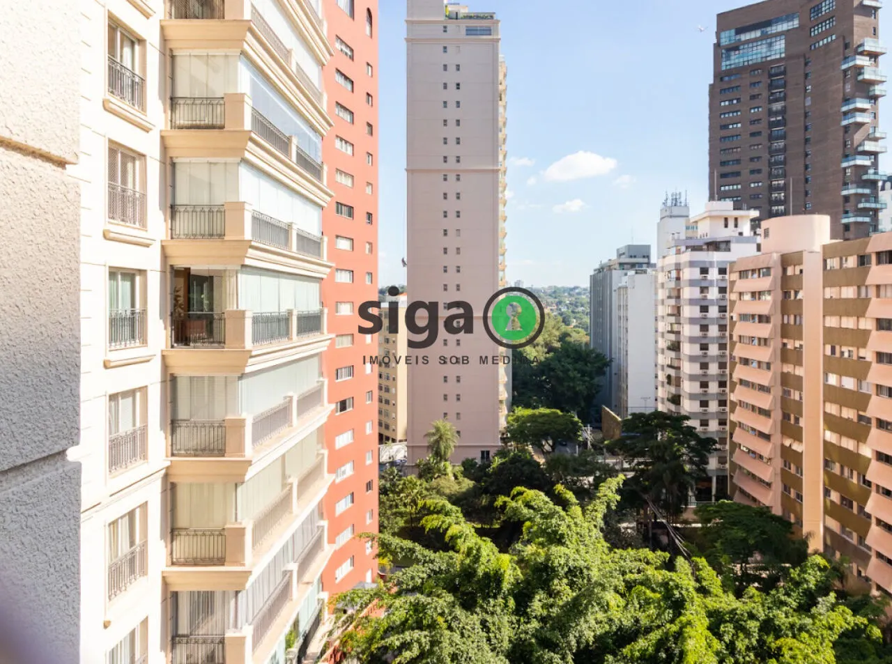 Imagem Itaim Bibi | Apto 390m² | 5 Dorms | 6 Vagas | Alto Padrão - Ao lado do Parque do Povo.