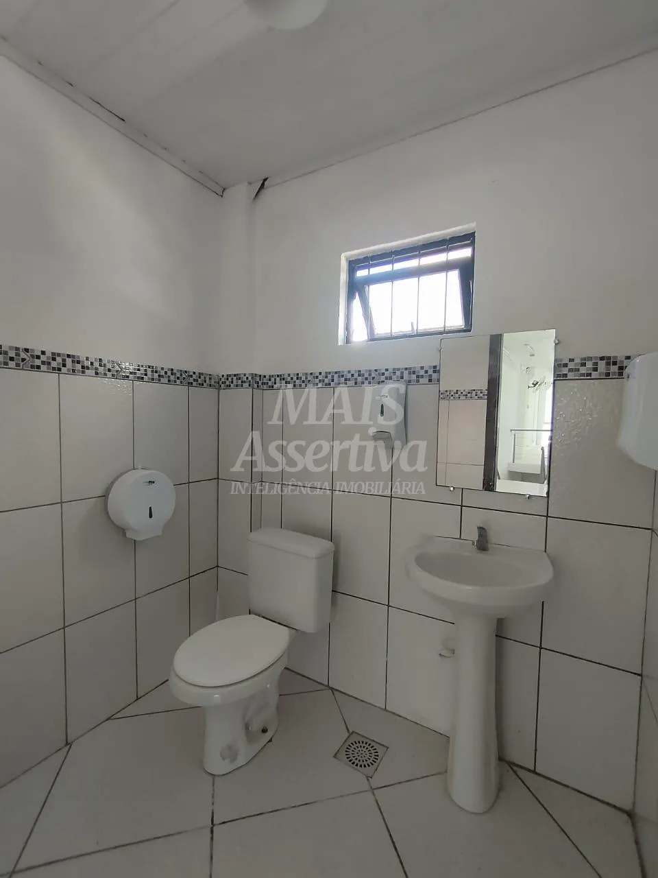 Imagem Sala comercial para locação de 200,00m² - bairro Primor em Sapucaia do Sul