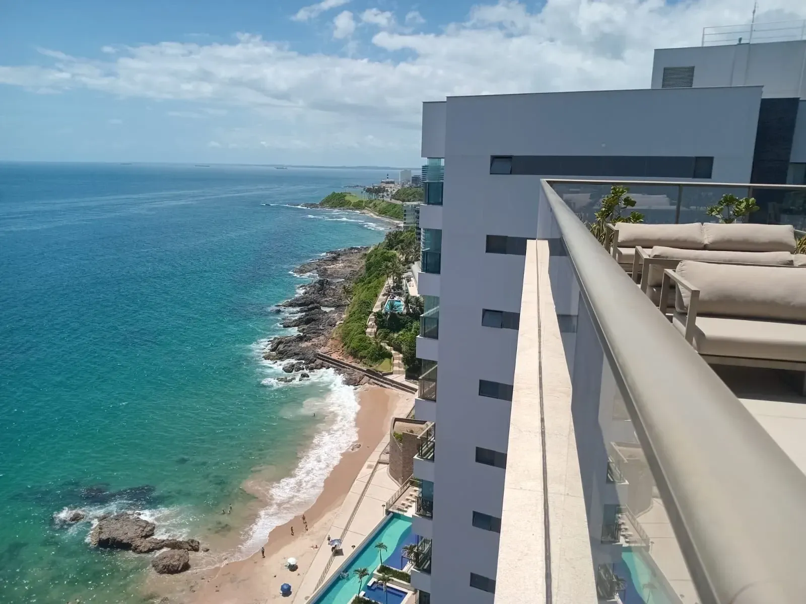 Foto do imóvel: Apartamento com 2 Quartos à Venda, 67 m² em Avenida Oceânica, nº 2516. Ondina, Salvador - BA
