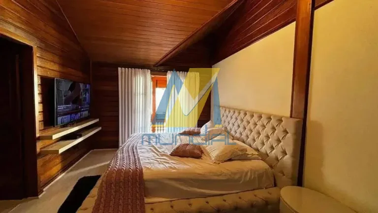 Imagem Casa de Alto Padrão à Venda com 540m² - Espaço, Conforto e Sofisticação