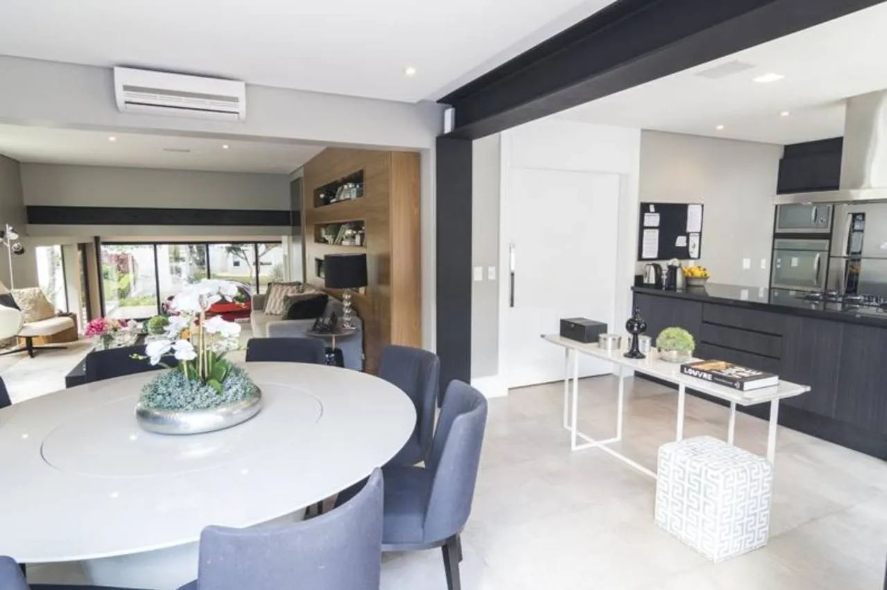 Imagem Sobrado disponível para venda em Alphaville Residencial 1