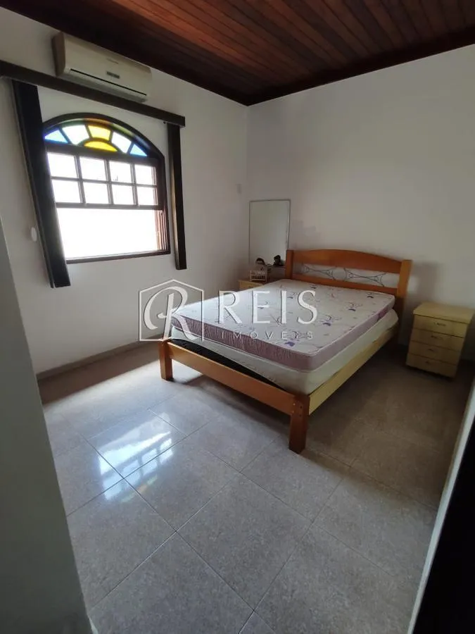Imagem Casa para Venda em Rio das Ostras, Costazul, 5 dormitórios, 1 suíte, 3 banheiros, 4 vagas