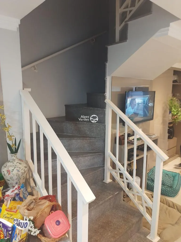 Imagem Casa de Condomínio à Venda em Laje de Pedra, Canela - RS