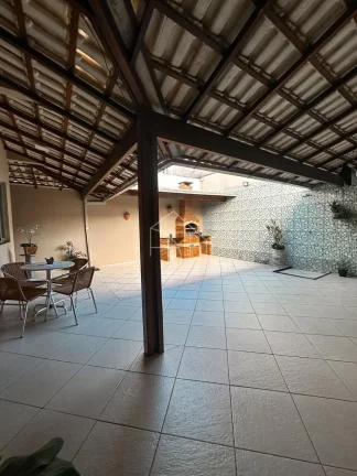 Imagem Casa individual ampla em Morada de Laranjeiras – 6 Quartos, 4 Suítes e Terraço