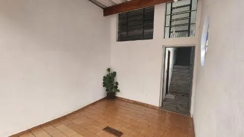 Imagem VENDA DE CASA NO JARDIM RINCÃO, EM ARUJÁ/SP, 381m², 2 quartos, sala de estar e jantar. CONSULTE-NOS