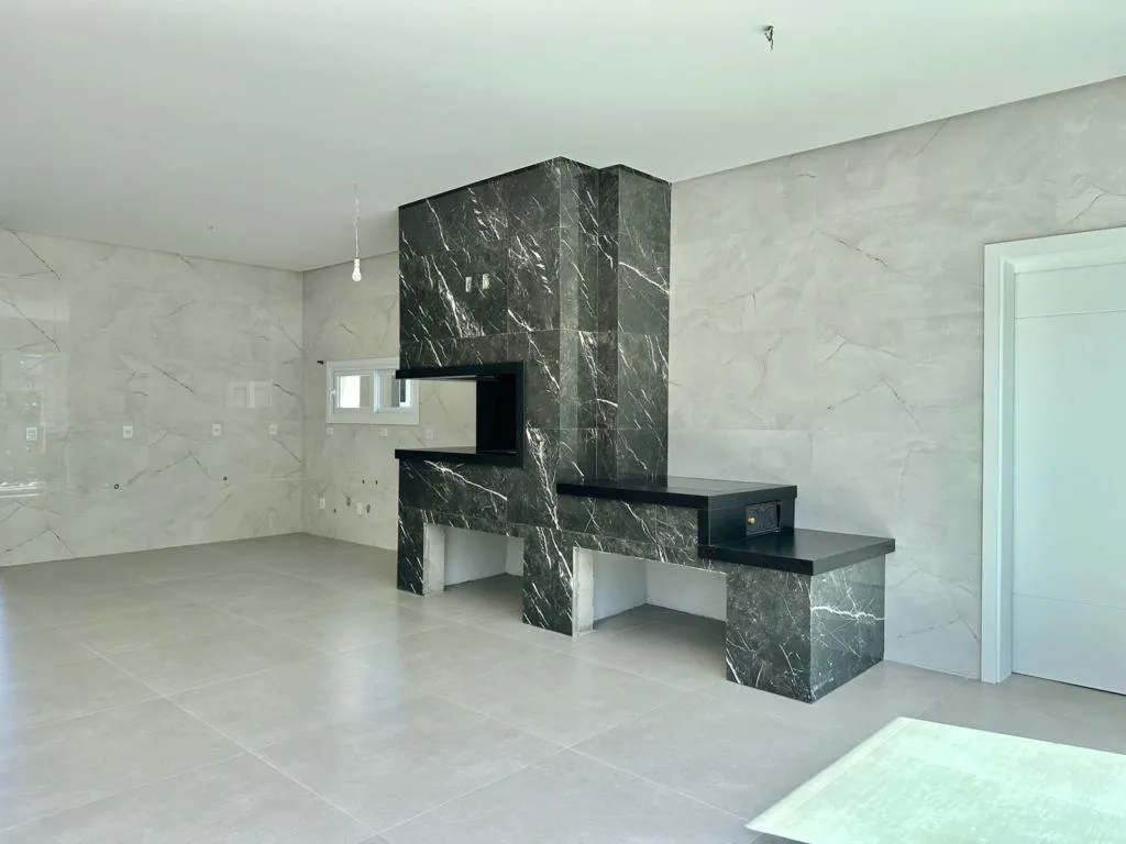 Imagem Casa em Condominio 3 Dormitórios - Bairro Araçá