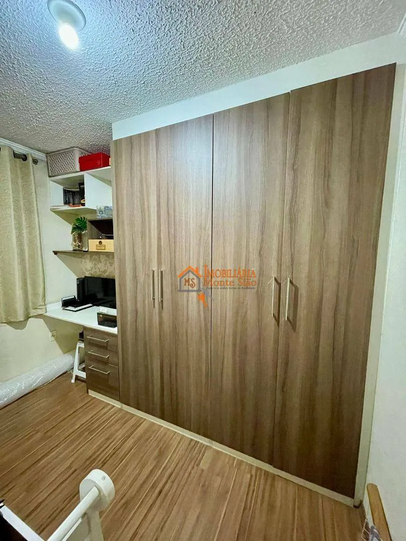Imagem Apartamento com 2 dormitórios à venda, 41 m² por R$ 260.000,00 - Água Chata - Guarulhos/SP