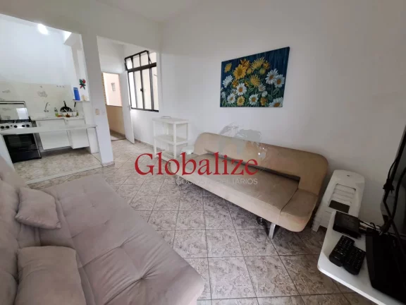 Imagem Apartamento à venda com 70m², 2 quartos, varanda, frente a praia por R$480.000,00 no José Menino em Santos