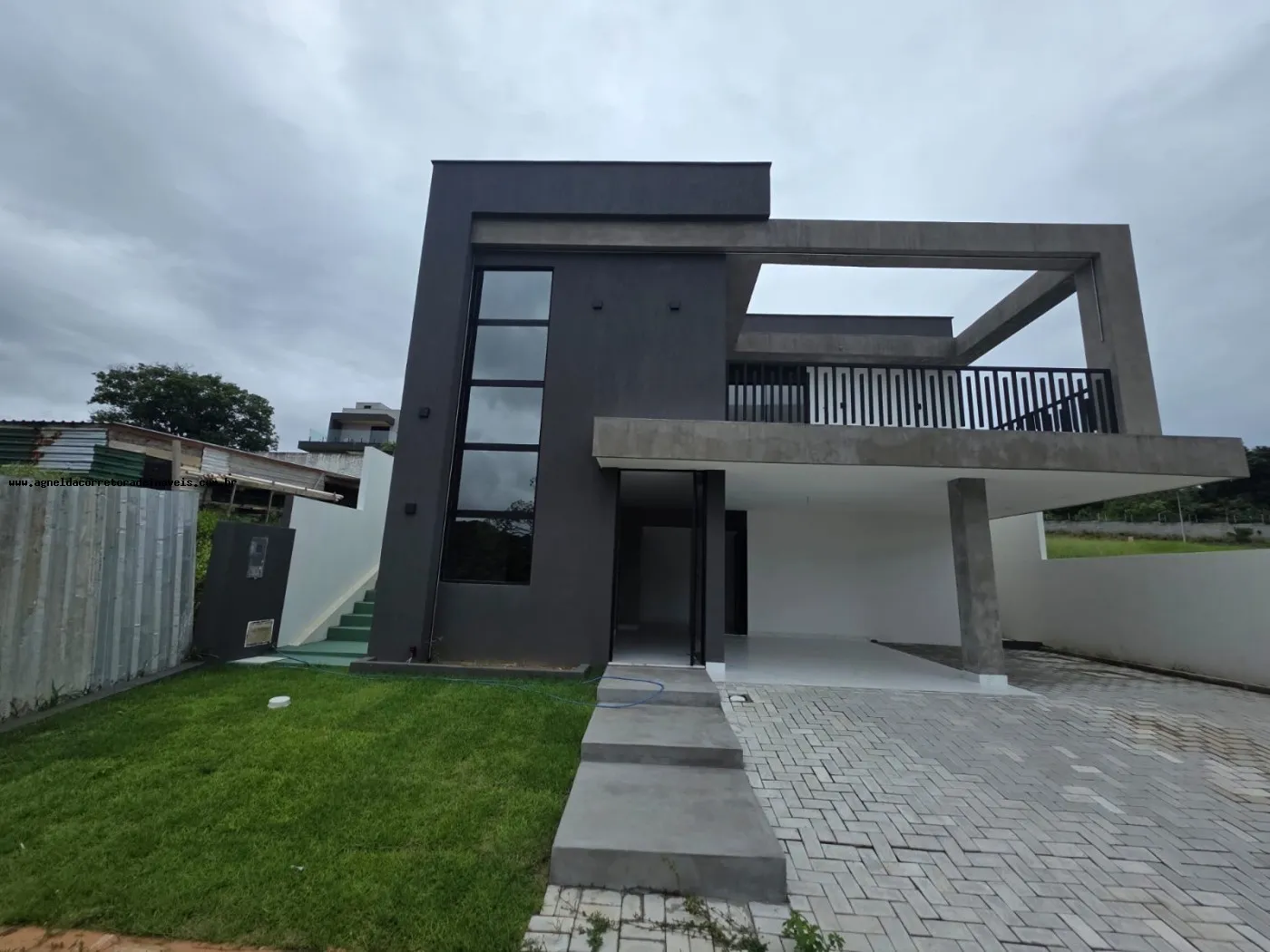 Imagem Casa para Venda em Parnamirim, Parque das Nações, 4 dormitórios, 3 suítes, 4 banheiros, 4 vagas