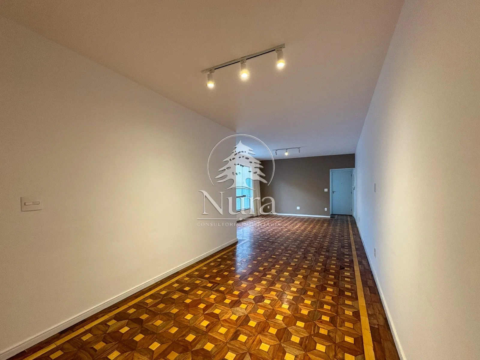 Imagem Apartamento de 3 quartos, 145m² no bairro Ponta da Praia, em Santos