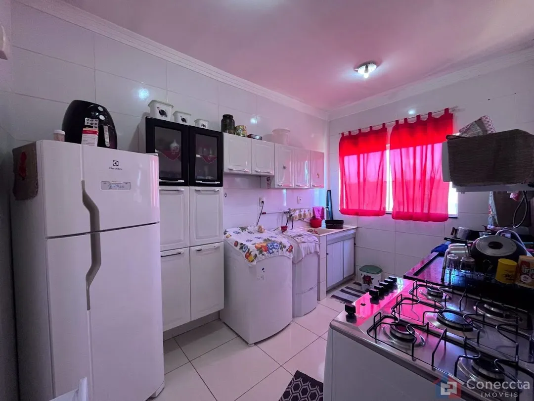 Imagem Apartamento com 3 dormitórios à venda, 68 m² por R$ 350.000,00 - Caiçaras - Patos de Minas/MG