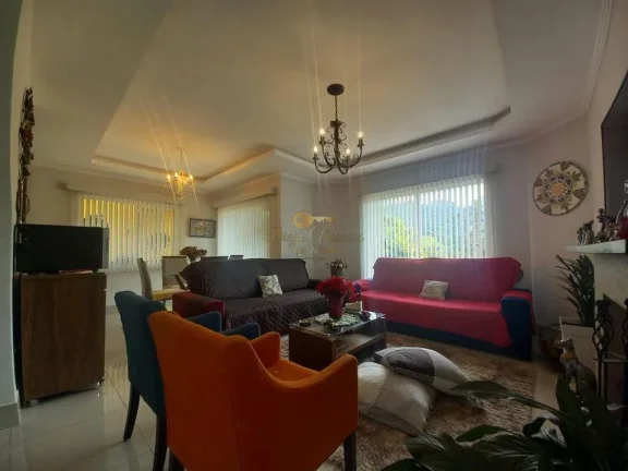 Imagem Casa em Condomínio para Venda em Teresópolis / RJ no bairro Vargem Grande
