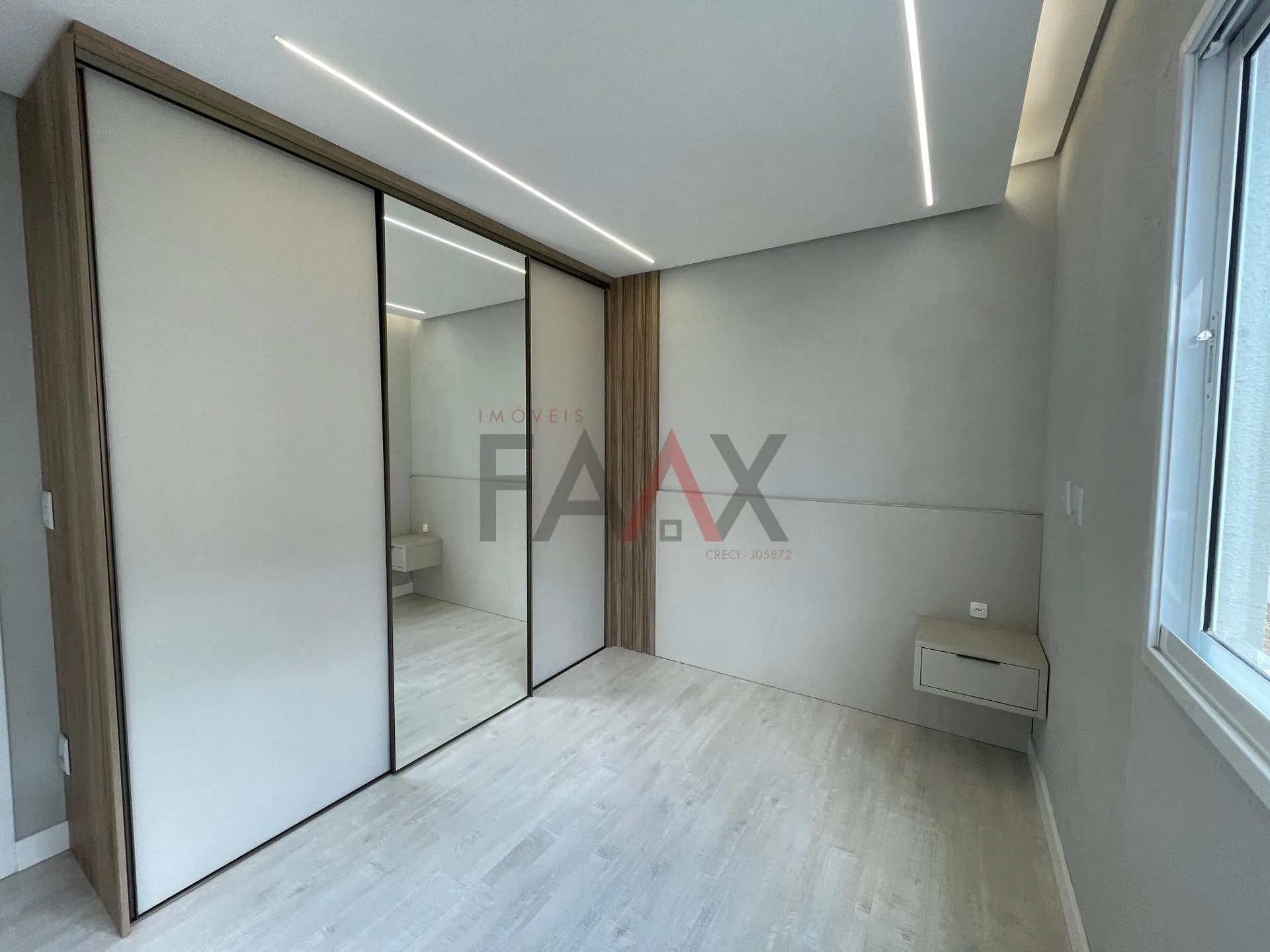 Imagem Apartamento semi mobiliado disponível para Venda. SANTA CRUZ, GUARAPUAVA - PR