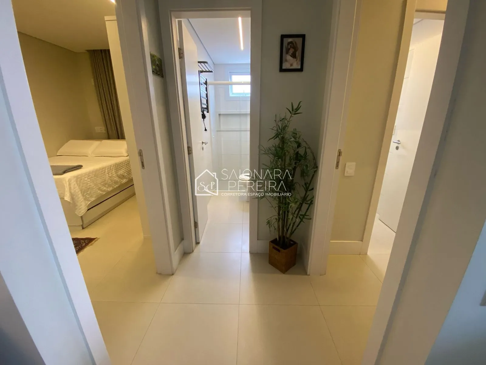 Imagem D/ONE - APARTAMENTO 2 DORMITÓRIOS SENDO 1 SUÍTE - CENTRO - FLORIANÓPOLIS