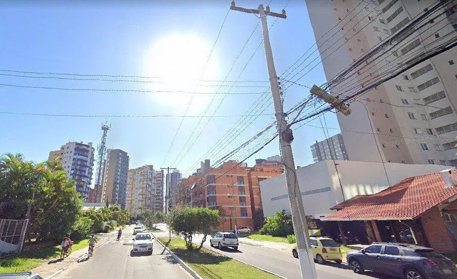 Imagem Apartamento para Venda - 92.82m², 2 dormitórios, sendo 2 suites, 1 vaga - Centro