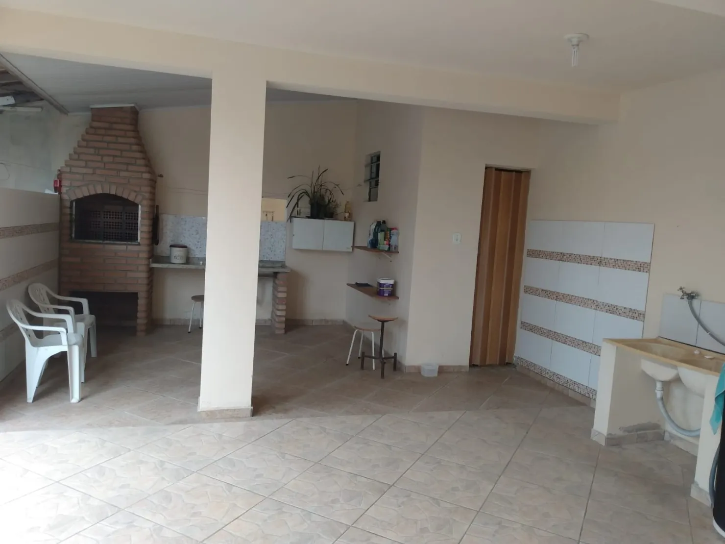 Foto do imóvel Casa à venda 4 Quartos, 6 Vagas, 250M², Parque São Cristóvão, Taubaté - SP