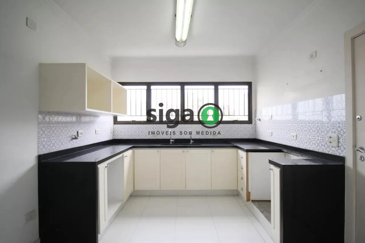 Imagem Apartamento de 210 metros - 4 dormitórios na Vila Andrade