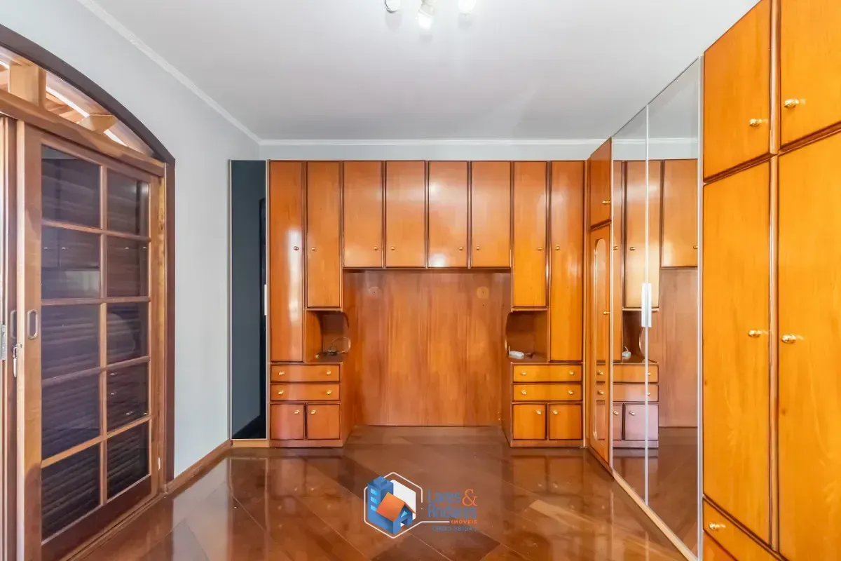 Imagem Sobrado para venda em Vila Amália (Zona Norte) com 3 quartos, sendo 1 suíte, 130m²