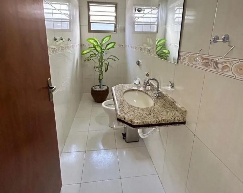 Imagem CASA COM 200,00 m² - FLÓRIDA - PRAIA GRANDE SP