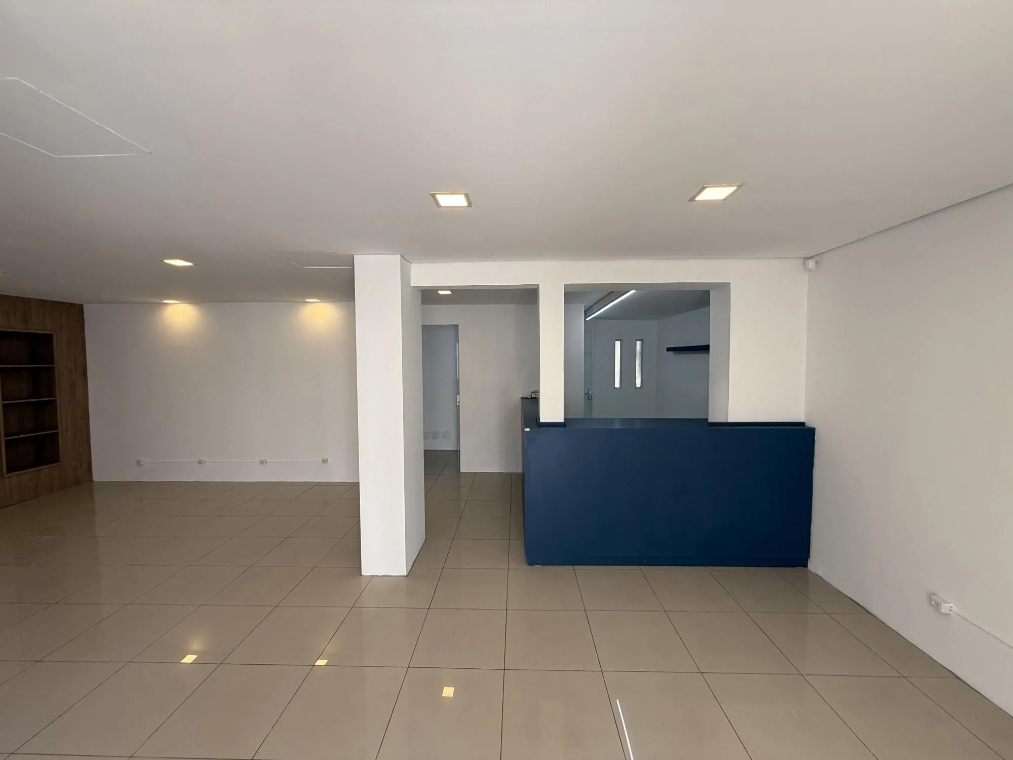 Imagem MÁFFER IMÓVEIS ALUGA - CASA COMERCIAL OU RESIDENCIAL NA AUXILIADORA Rua Marcelo Gama - Bairro Auxiliadora | Porto Alegre/RS