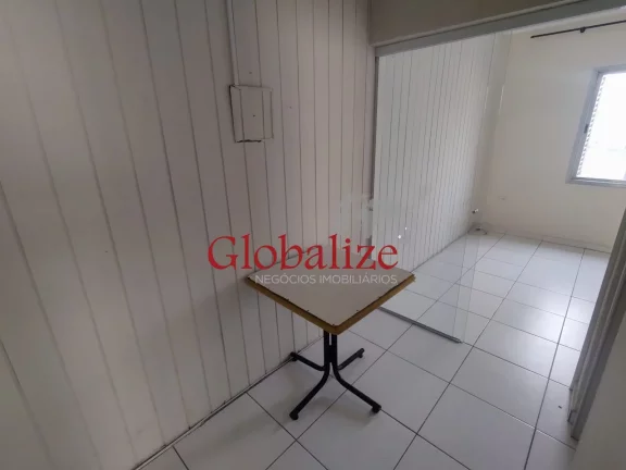 Imagem Sala living muito espaçosa e reformada em andar alto no bairro do José Menino em Santos (SP) por R$.285.000,00 !