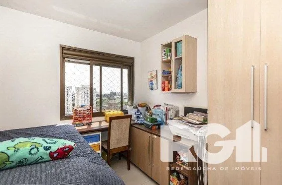 Imagem Apartamento 3 Dormitórios com Suíte, Lareira e 2 Vagas