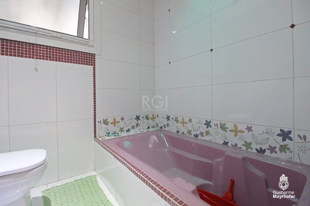 Imagem Casa para Venda - 650m², 4 dormitórios, sendo 3 suites, 4 vagas - Chácara das Pedras